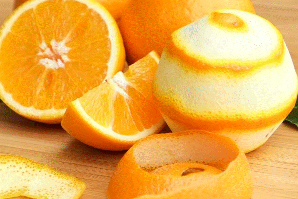 Prepara estas mascarillas naturales con la cascara de naranja para cuidar el rostro